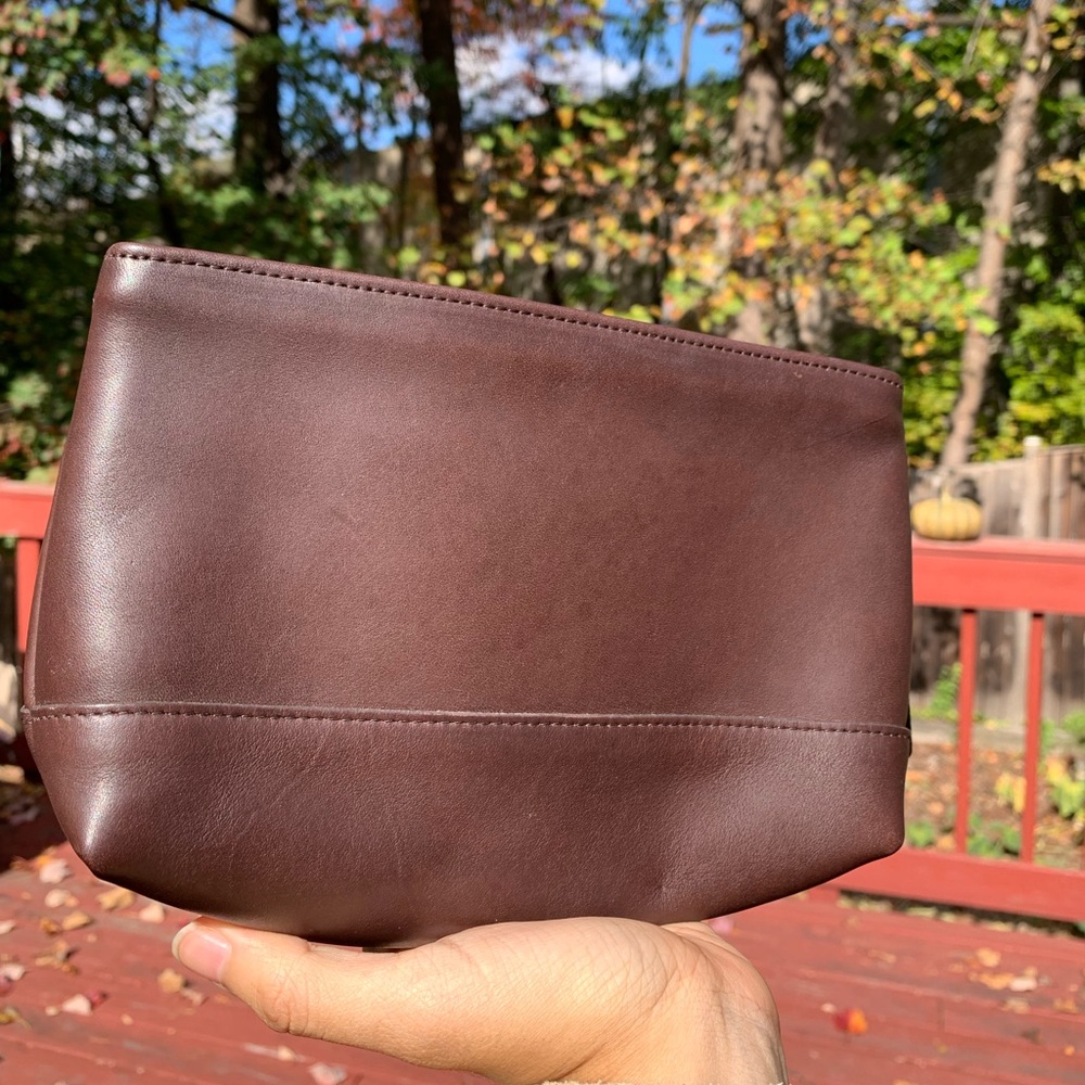 Vintage Coach Large Cosmetic Case (7172) in Mahogany Brown w/ Hangtag